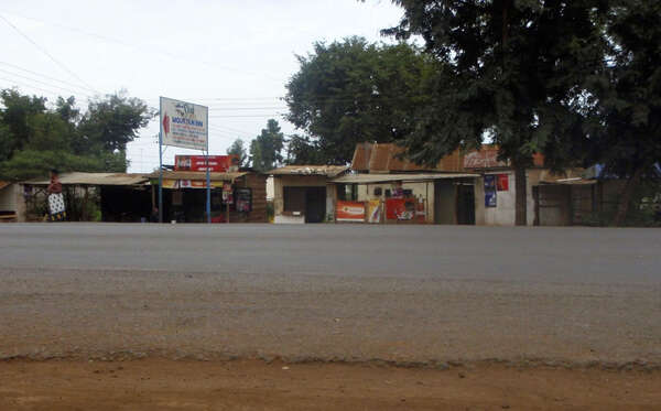 Kili roadside